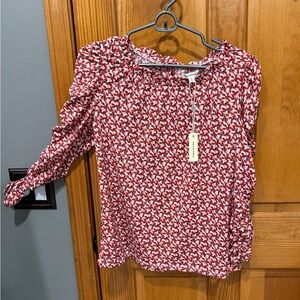 Max Studio red patterned 3/4 sleeve blouse- size small